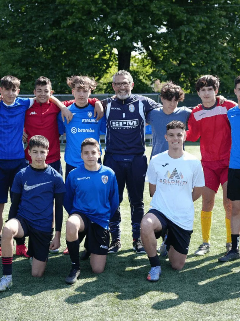 Scuola Calcio a Milano per il Perfezionamento dei Giovani Calciatori